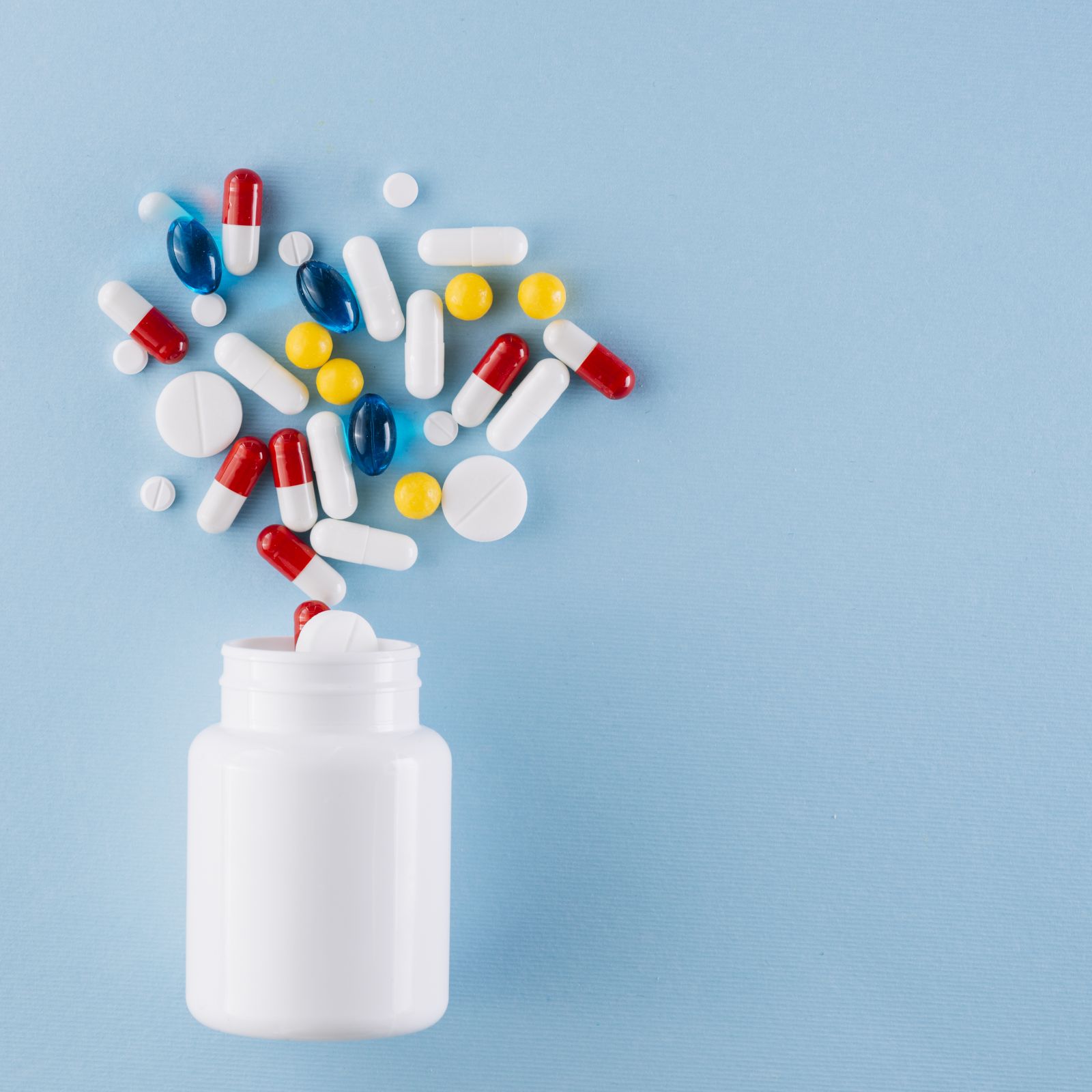 Antibiotika a probiotika – proč je kombinovat